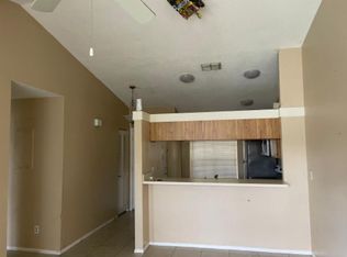 610 Rodeo Dr, Largo, FL 33771