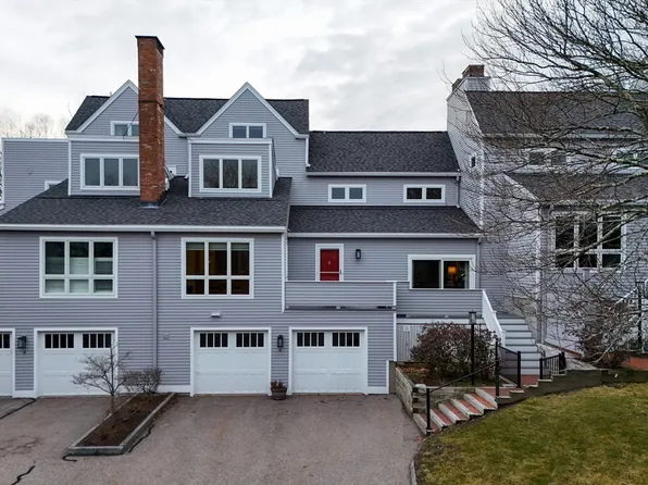 6 Hopewell Farm Rd #6, Natick, MA 01760