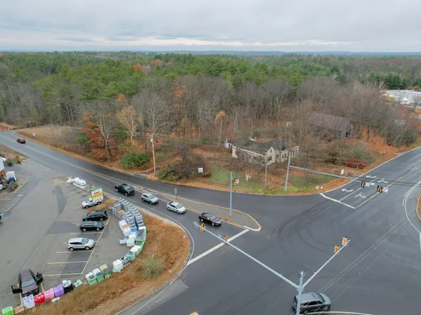 430 Narragansett Trail, Buxton, ME 04093