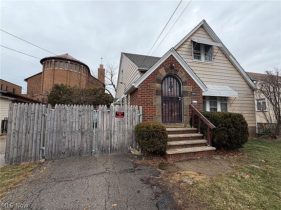 2nd image of 18033 Marcella Rd