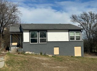2437 Alloway Dr, Fort Worth, TX 76119