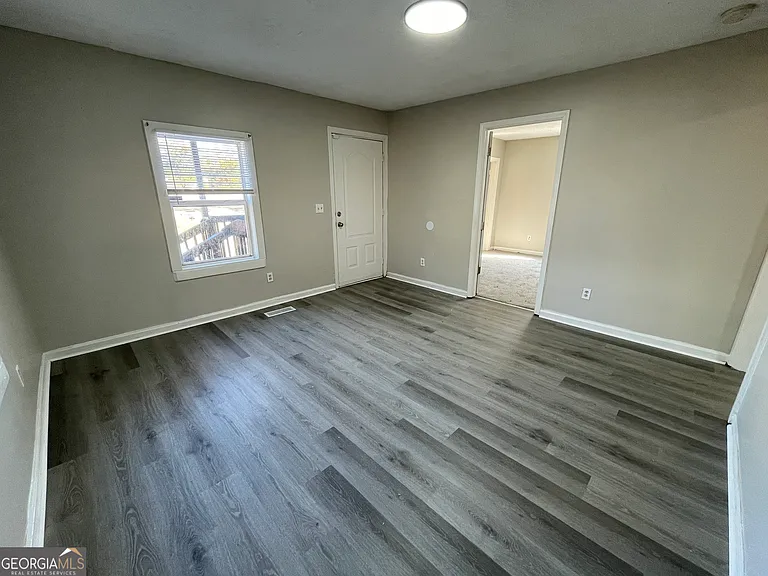 1235 Boone St — Photo 8