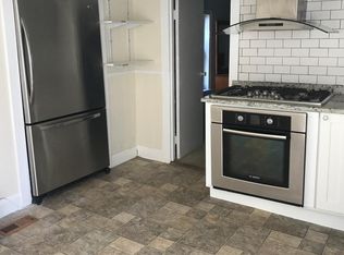 5 Prospect St, Bristol, RI 02809