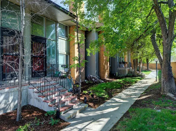 3556 S Hillcrest Drive #9, Denver, CO 80237