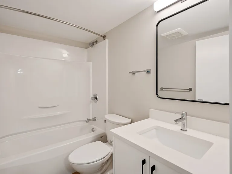 435 Lampson St #203 — Photo 40