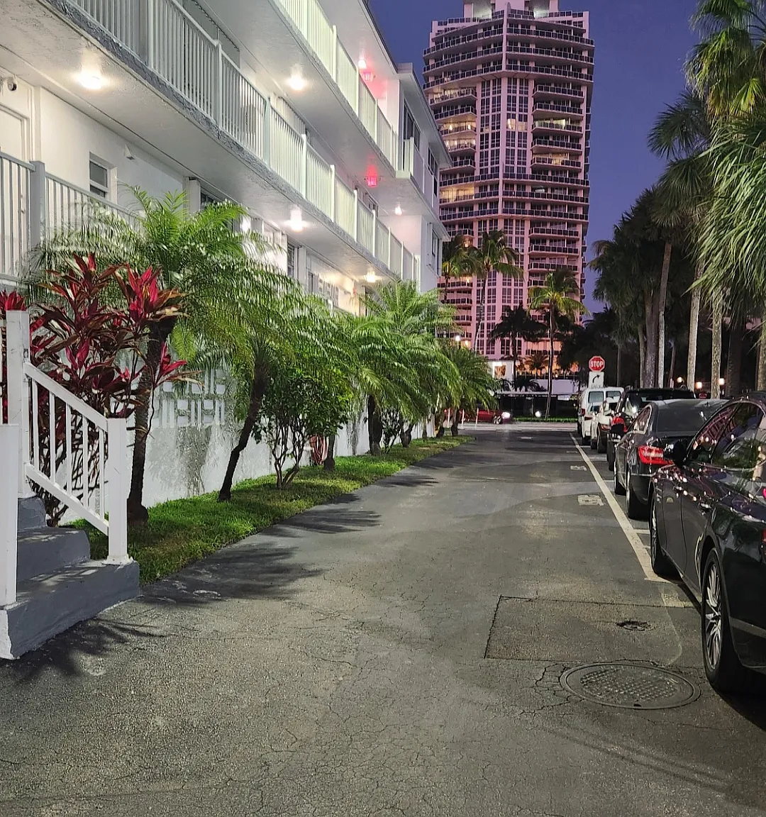 1 bed, 600 sqft, $1,700 — Photo 1