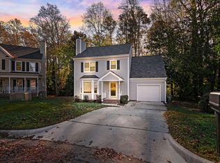 4304 Dinwiddie Ct, Raleigh, NC 27604