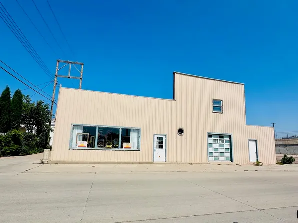 113 E Railroad St, Ogallala, NE 69153