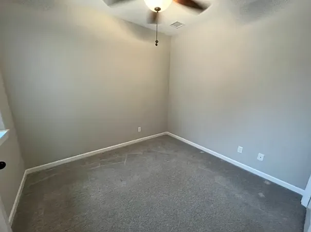 868 N Cloverleaf St — Photo 11