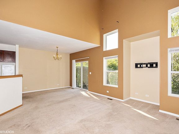 4th image of 2407 Millpond Ct