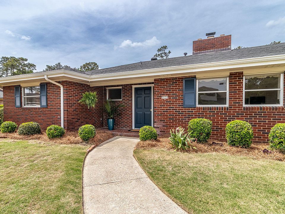 1st image of 3131 Trafalgar Drive