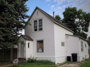 635 4th Ave S, Grand Forks, ND 58201