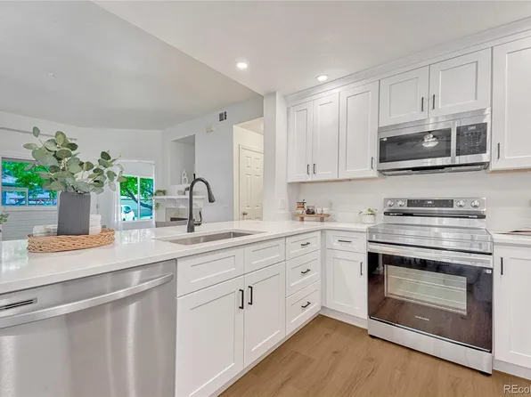 8707 E Florida Avenue #401, Denver, CO 80247
