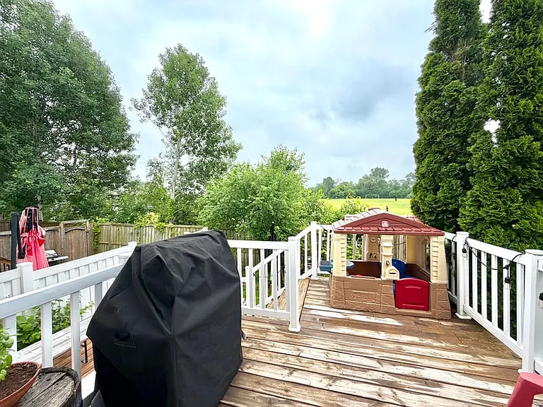 46 Carwood Cir — Photo 13