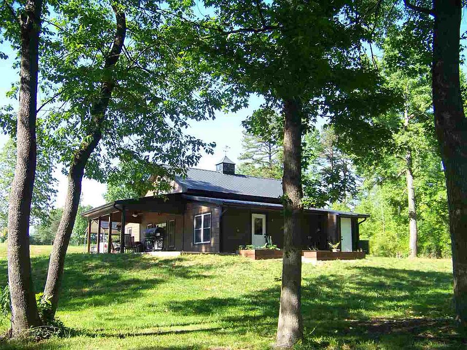 1st image of 227 Lillians Farm Dr