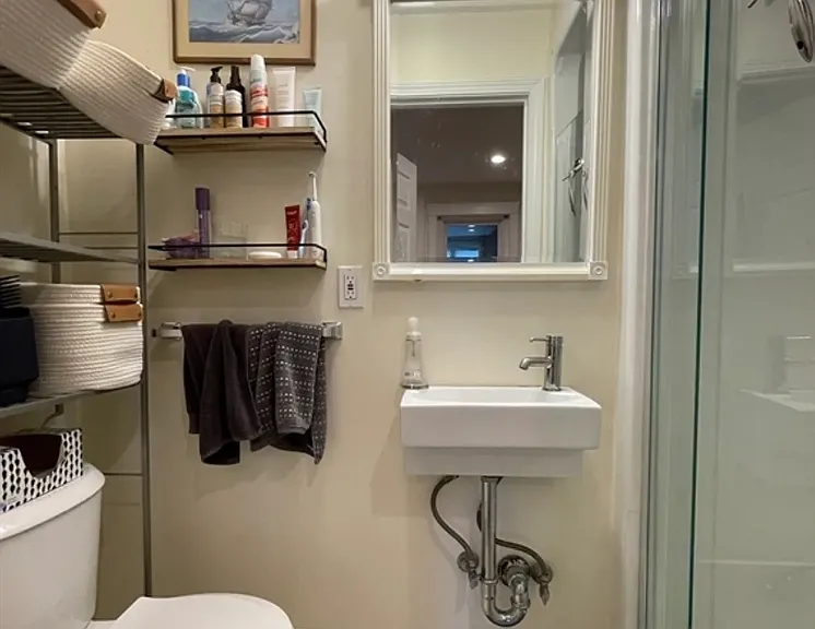 191 Winthrop Rd #2A — Photo 2