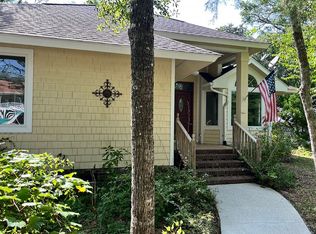 101 SE 20th St, Oak Island, NC 28465