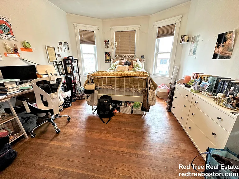 87 Gardner St #87 — Photo 4