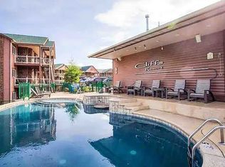 37 Stone Cliff Cir UNIT 1, Branson, MO 65616