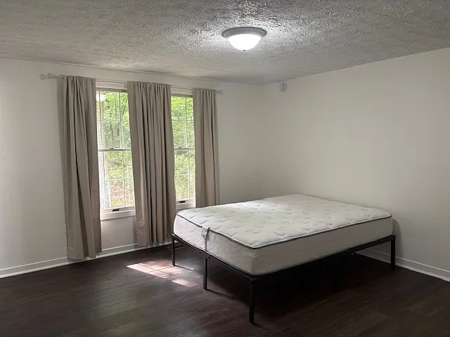 124 Boston Dr — Photo 15