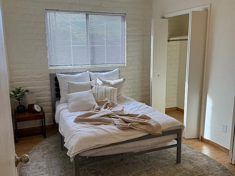 Las Villas Apartments — Photo 54