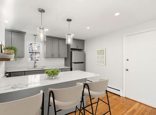 25 Arlington Rd APT 13, Woburn, MA 01801