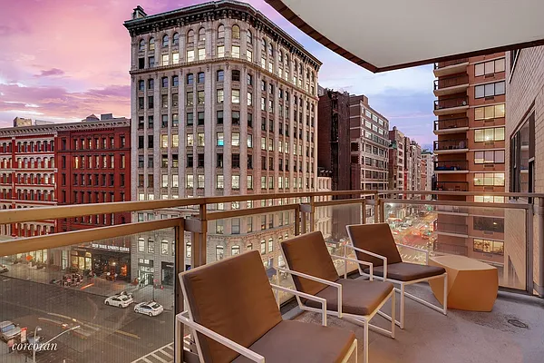 Sold by Corcoran | media 23