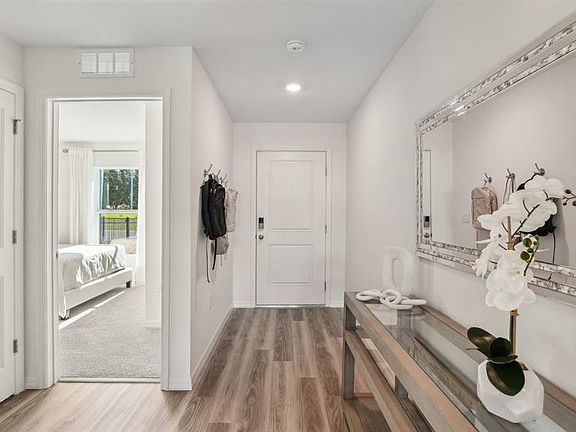 3rd image of 10928 44th Ave E