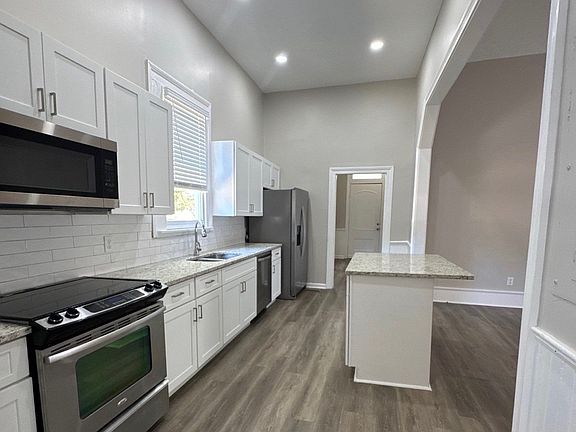 4th image of 1116 17th St