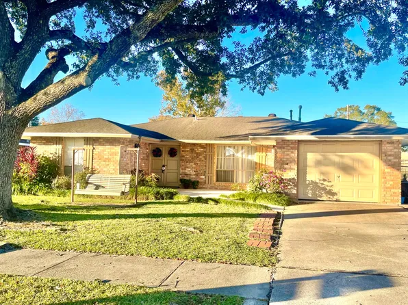 3013 Karen Dr, Morgan City, LA 70380