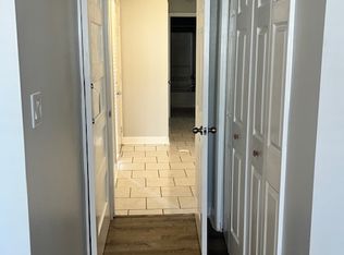 698 Bartons Landing Pl APT 1, Fayetteville, NC 28314