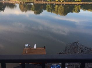 20403 NE Interlachen Ln, Fairview, OR 97024