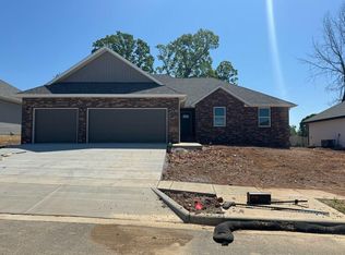 1118 N Walleye St, Nixa, MO 65714
