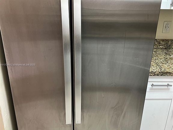 5th image of 9740 NW 5th Ave #2