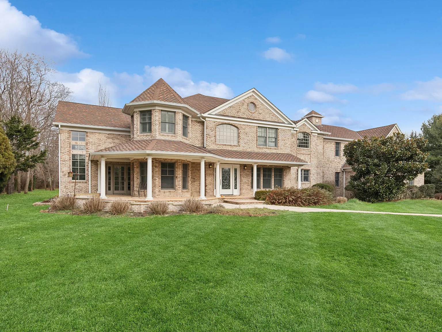 Spectacular rental in the heart of the Hamptons . — Photo 2