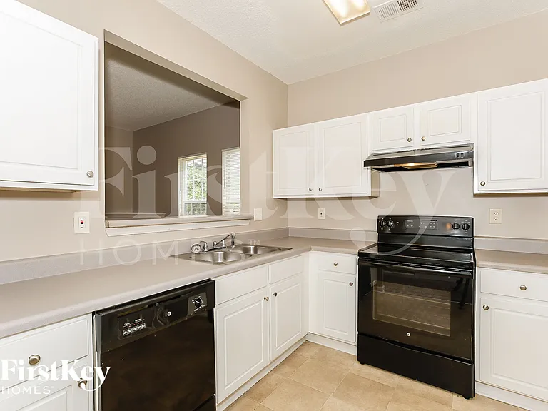 3606 Ginnis Dr SW #8 — Photo 6
