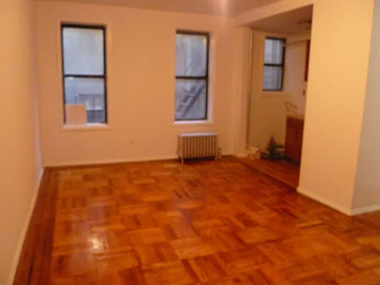 Rented by Arena Real Estate | media 14