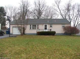3876 Burkey Rd, Youngstown, OH 44515
