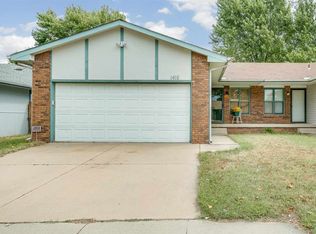 1416 N Smith Cir, Wichita, KS 67212