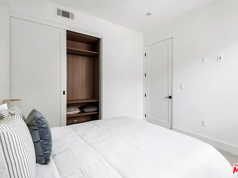 1539 1/2 Hi Point St — Photo 10