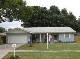 3822 Twilight Dr, Valrico, FL 33594