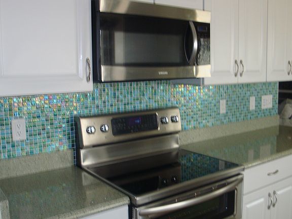 3rd image of 19 S Sea Island Dr