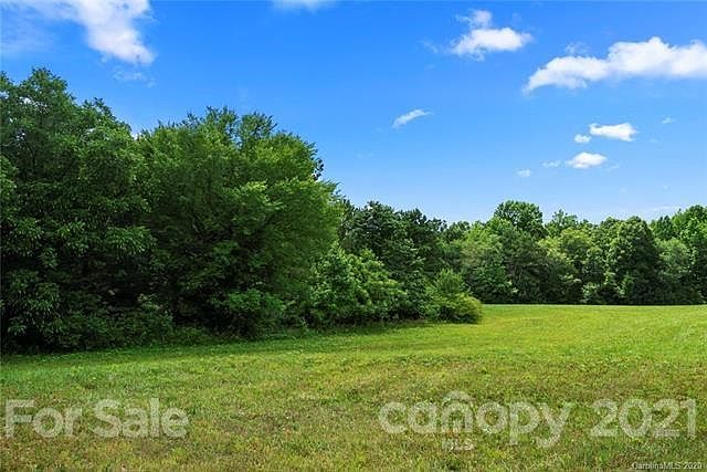 2nd image of 972 Sutton Spring Rd