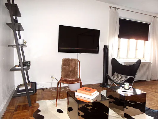 Rented by The Maestro Group | media 19