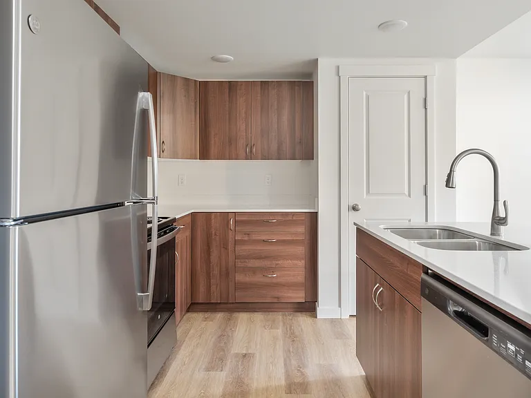 2711 Niki Ln — Photo 17
