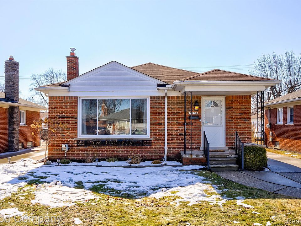 1st image of 21204 Erben St