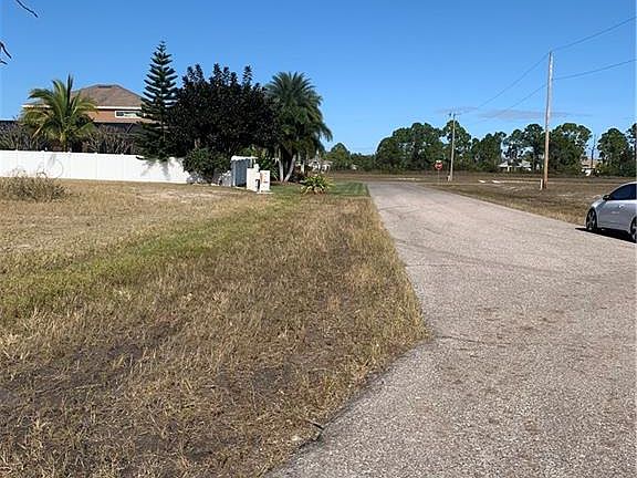 3rd image of 2801 NW 25th Ter