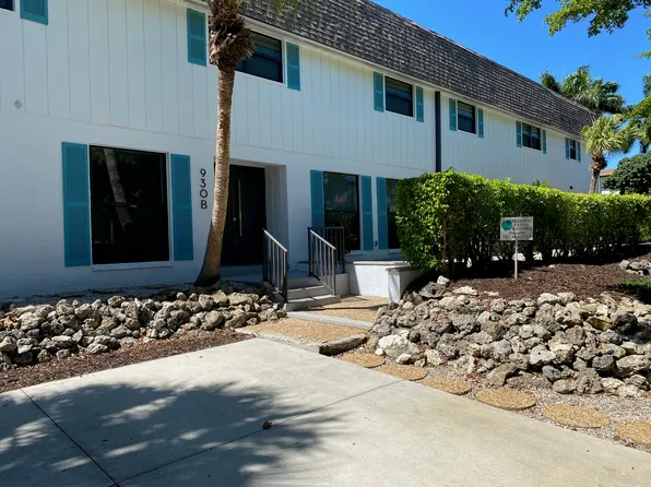930 7th Ave S APT B, Naples, FL 34102