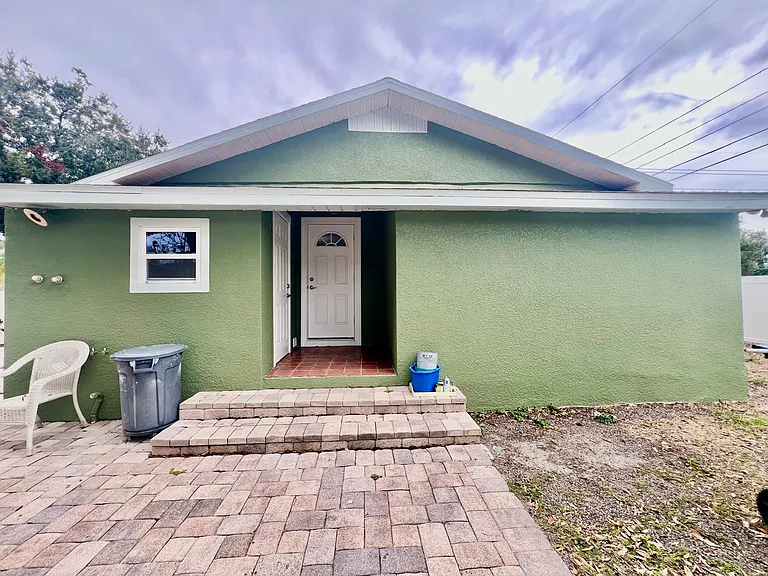 3302 N Lincoln Ave — Photo 13
