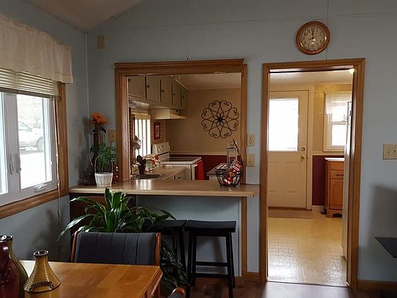 5th image of 25 Eagle Dr